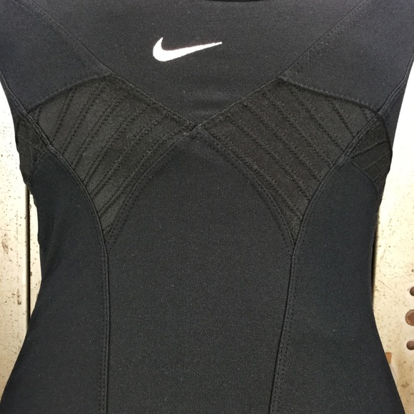 Nike Mesh Racerback Tank. - Picture 3 of 5